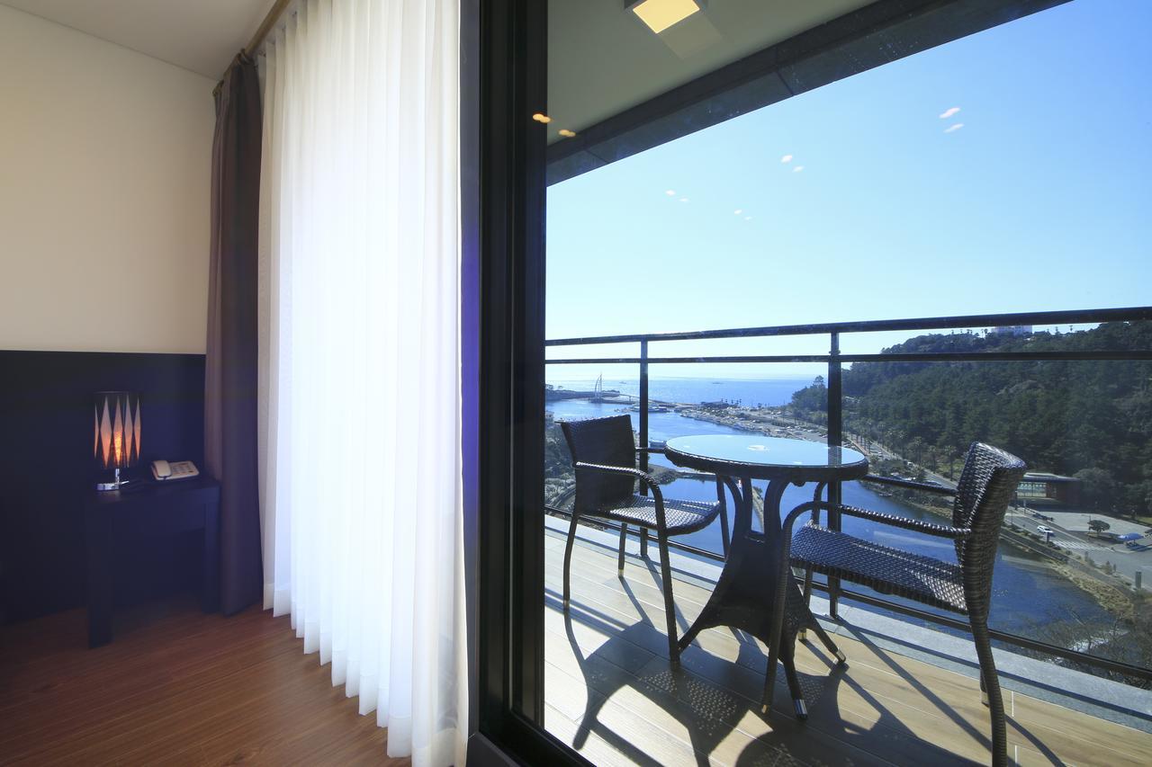 Hotel Yeon Seogwipo Exterior photo
